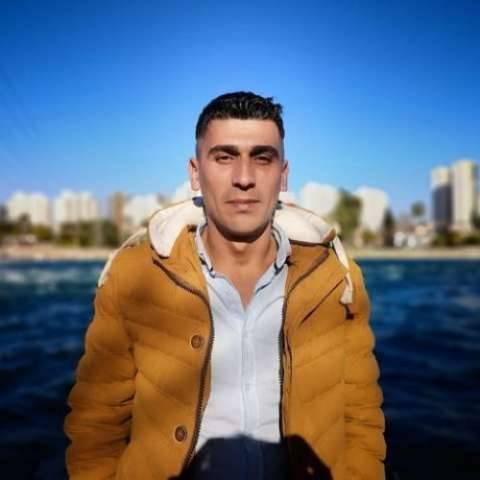 دانلود آهنگ ترکی مصطفی ییلماز به نام او کارا گوزلرینه
